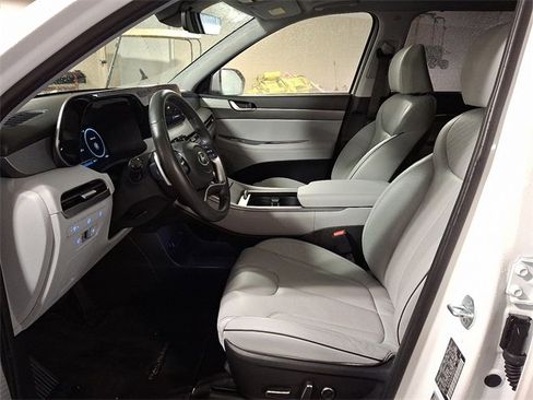 Used 2023 Hyundai Palisade SEL w/ Premium Package image 14