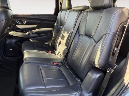 Used 2022 Subaru Ascent Limited w/ Technology Package image 16