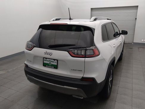 Used 2019 Jeep Cherokee Limited AWD/4WD image 7