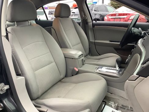 Used 2009 Saturn Aura XE w/ Preferred Package image 15