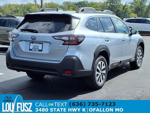 Certified 2025 Subaru Outback Premium image 28