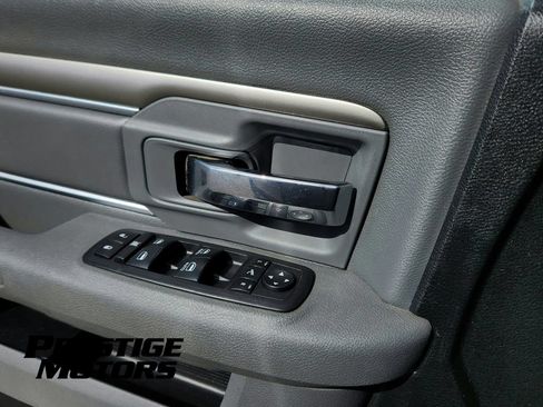 Used 2018 RAM 1500 Big Horn AWD/4WD image 23