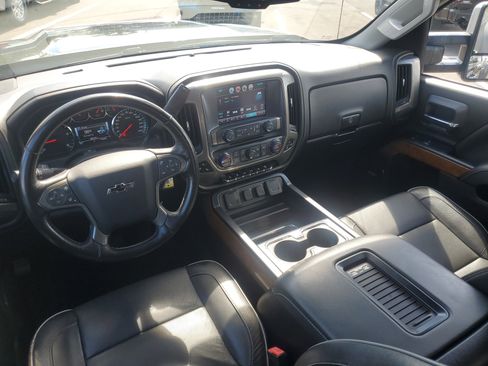 Used 2018 Chevrolet Silverado 3500 High Country w/ Duramax Plus Package AWD/4WD image 13
