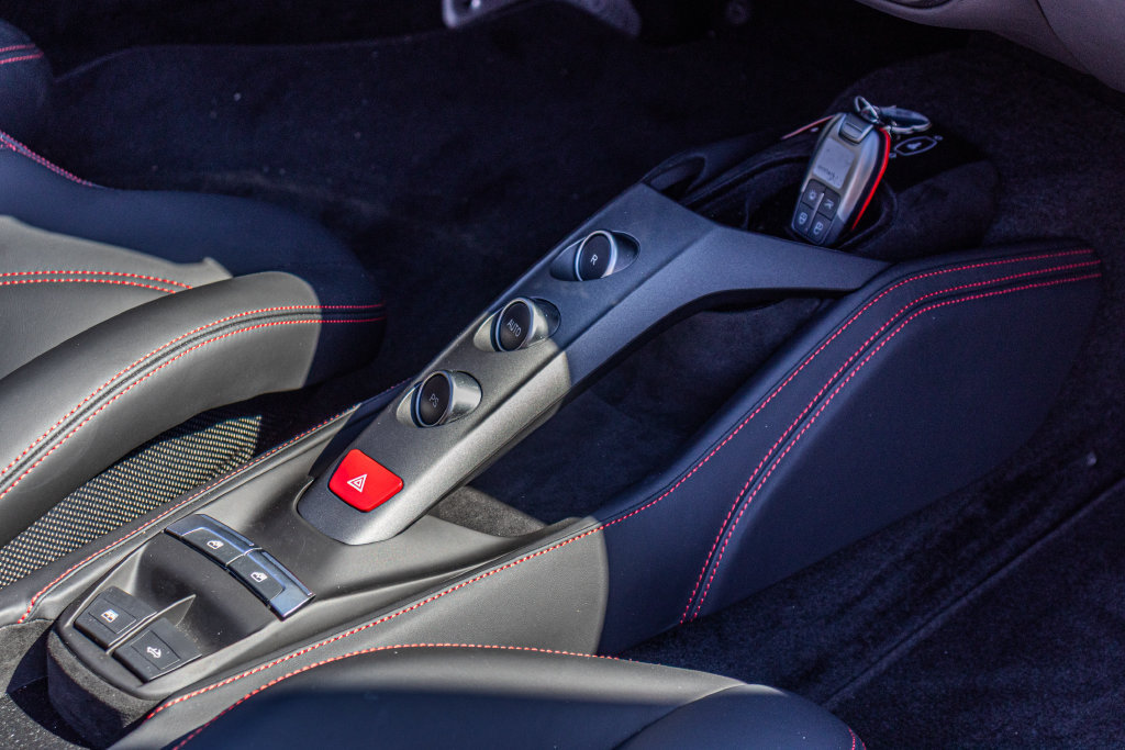 Certified 2019 Ferrari 488 Spider RWD image 51