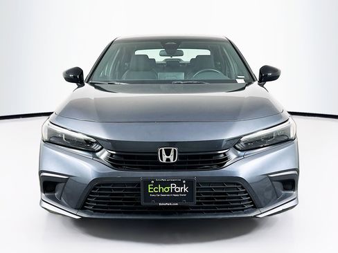 Used 2023 Honda Civic Sport image 2