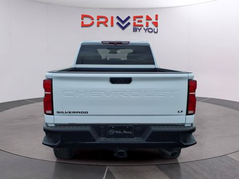 New 2026 Chevrolet Silverado 2500 LT w/ Trail Boss Package AWD/4WD image 4