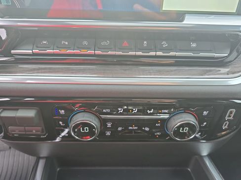 New 2026 Chevrolet Silverado 1500 LTZ w/ LTZ Premium Package image 26