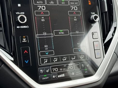 Used 2025 Subaru Ascent Touring image 19