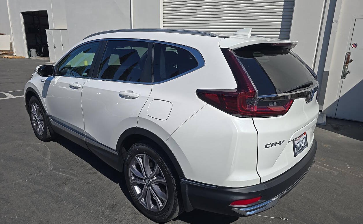 Used 2022 Honda CR-V Touring image 4