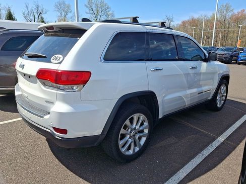 Used 2017 Jeep Grand Cherokee Limited image 5