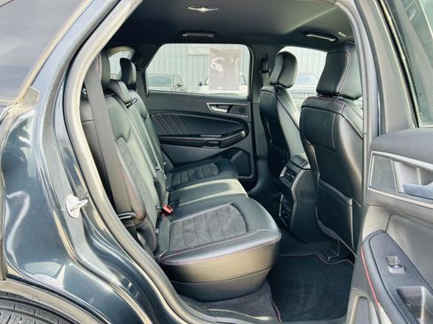 Used 2024 Ford Edge ST-Line image 28