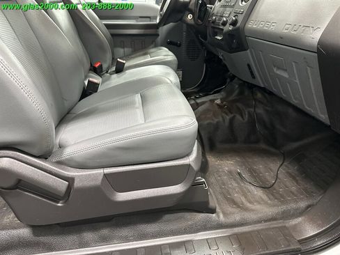 Used 2015 Ford F550 4x4 SuperCab Super Duty image 21