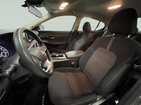 Used 2025 Nissan Sentra SV image 13