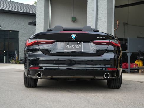 Used 2024 BMW 430i Convertible w/ Convenience Package image 14