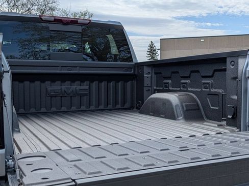 New 2026 GMC Sierra 1500 Denali w/ Denali Reserve Package AWD/4WD image 37