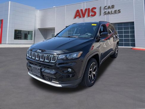 Used 2025 Jeep Compass Limited image 1