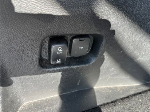 Used 2017 Ford Edge Sport image 12