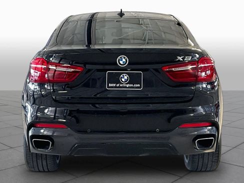 Used 2018 BMW X6 sDrive35i w/ M Sport Package RWD image 4