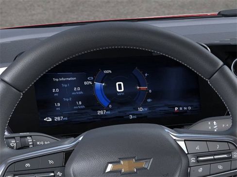 New 2026 Chevrolet Equinox EV LT image 18