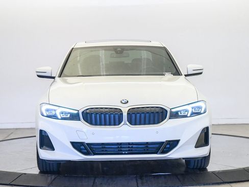 Certified 2023 BMW 330i Sedan w/ Driving Assistance Package RWD image 7