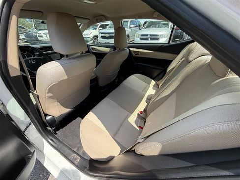 Used 2014 Toyota Corolla LE FWD image 21