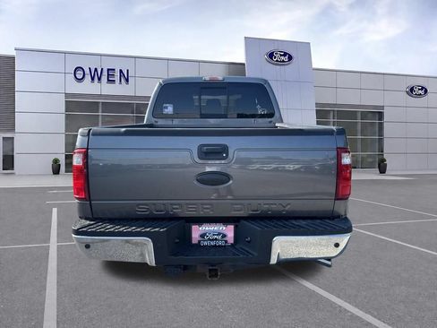 Used 2011 Ford F250 Lariat w/ Chrome Pkg AWD/4WD image 5