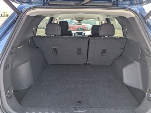 Used 2024 Chevrolet Equinox LT image 9