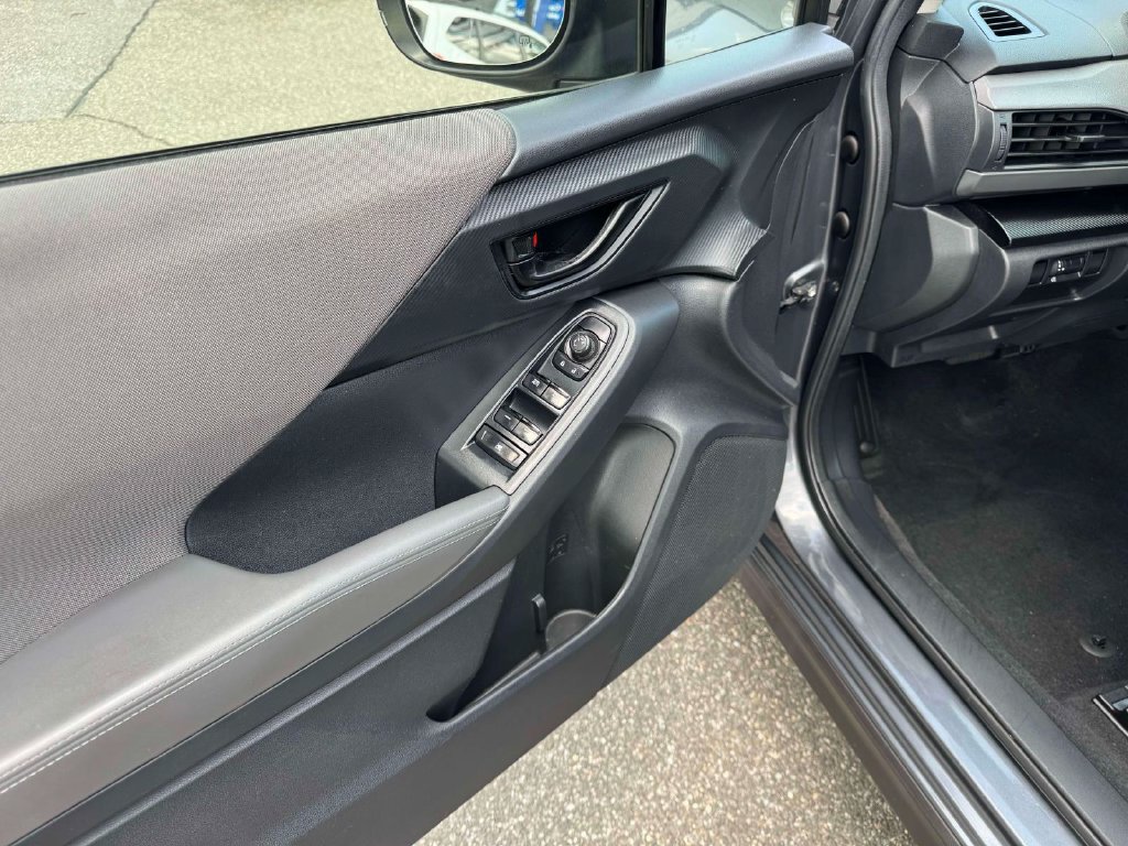 Used 2024 Subaru Crosstrek 2.0i Premium AWD/4WD image 19
