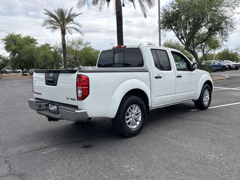 Used 2017 Nissan Frontier SV AWD/4WD image 4
