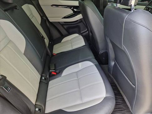 Used 2024 Land Rover Range Rover Evoque Dynamic SE AWD/4WD image 18