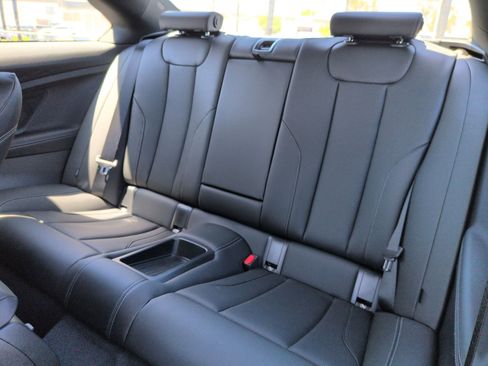 Used 2026 BMW 230i Coupe w/ Convenience Package RWD image 31