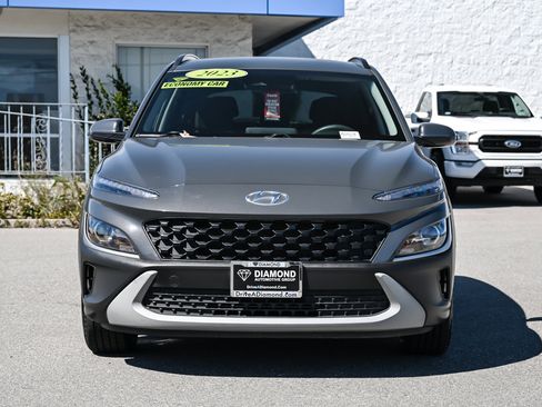 Used 2023 Hyundai Kona SEL image 2
