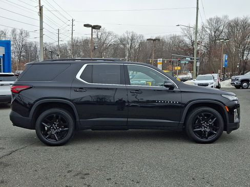 Certified 2023 Chevrolet Traverse LT image 7