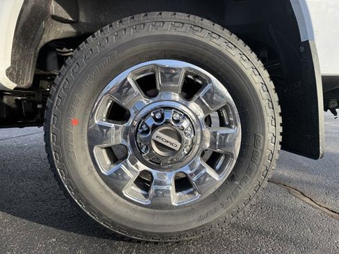 New 2026 Ford F350 Lariat w/ Lariat Premium Package image 8