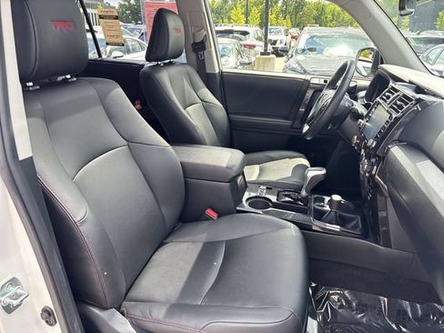 Used 2021 Toyota 4Runner TRD Off-Road Premium w/ Moonroof Package AWD/4WD image 24