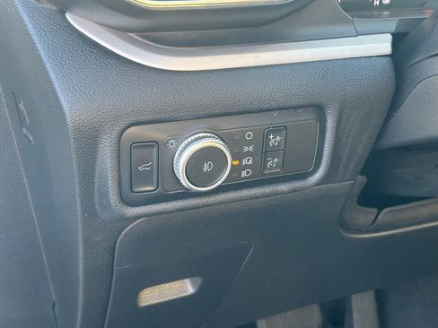 Certified 2023 Ford Explorer XLT w/ Equipment Group 202A image 30