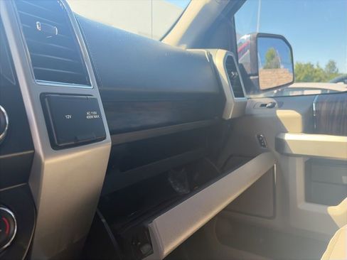 Used 2019 Ford F150 Lariat AWD/4WD image 20