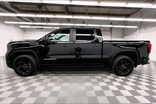 Used 2024 GMC Sierra 1500 Pro w/ Graphite Edition AWD/4WD image 15