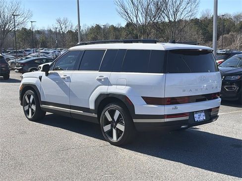 Used 2025 Hyundai Santa Fe Limited image 5