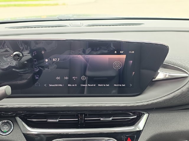 New 2026 Buick Envista Sport Touring w/ Convenience I Package FWD image 27