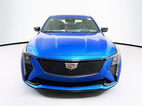New 2026 Cadillac CT5 V image 2