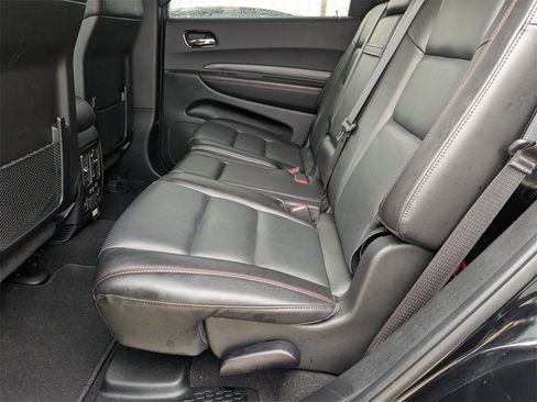 Used 2025 Dodge Durango GT image 28