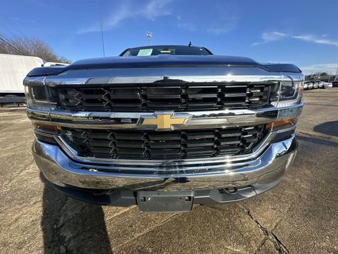 Used 2016 Chevrolet Silverado 1500 LT w/ All Star Edition image 32