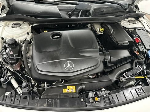 Certified 2020 Mercedes-Benz GLA 250 image 12
