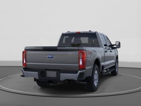 New 2026 Ford F250 XLT w/ FX4 Off-Road Package AWD/4WD image 8