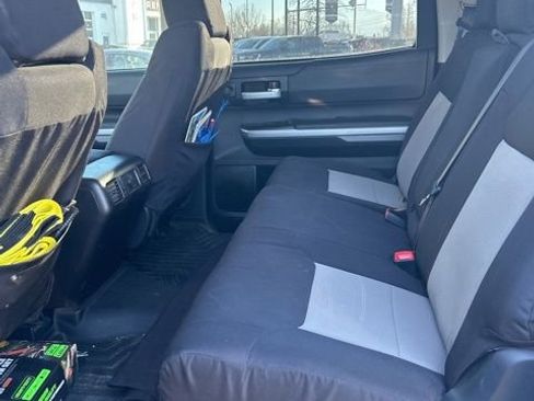 Used 2015 Toyota Tundra SR5 image 11