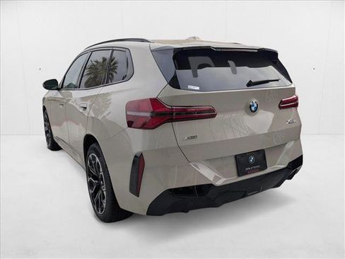 Used 2025 BMW X3 xDrive30i w/ Premium Package image 8