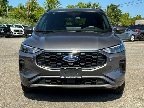 Used 2023 Ford Escape ST-Line w/ Tech Pack #1 AWD/4WD image 8