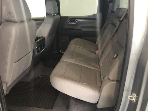 Used 2023 Chevrolet Silverado 1500 LTZ w/ Z71 Off-Road Package image 9