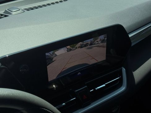Used 2025 Chevrolet TrailBlazer LT FWD image 18